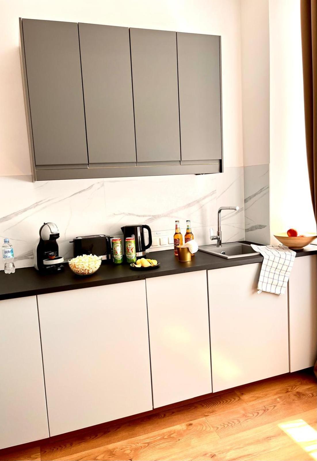 Super 1 Bed Room Condo In Warszawa Center Exterior photo